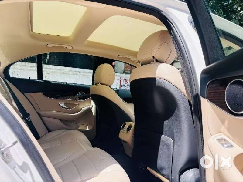 Mercedes-benz C-class [2011-2014] 2.0 C200 Avantgarde, 2017, Petrol