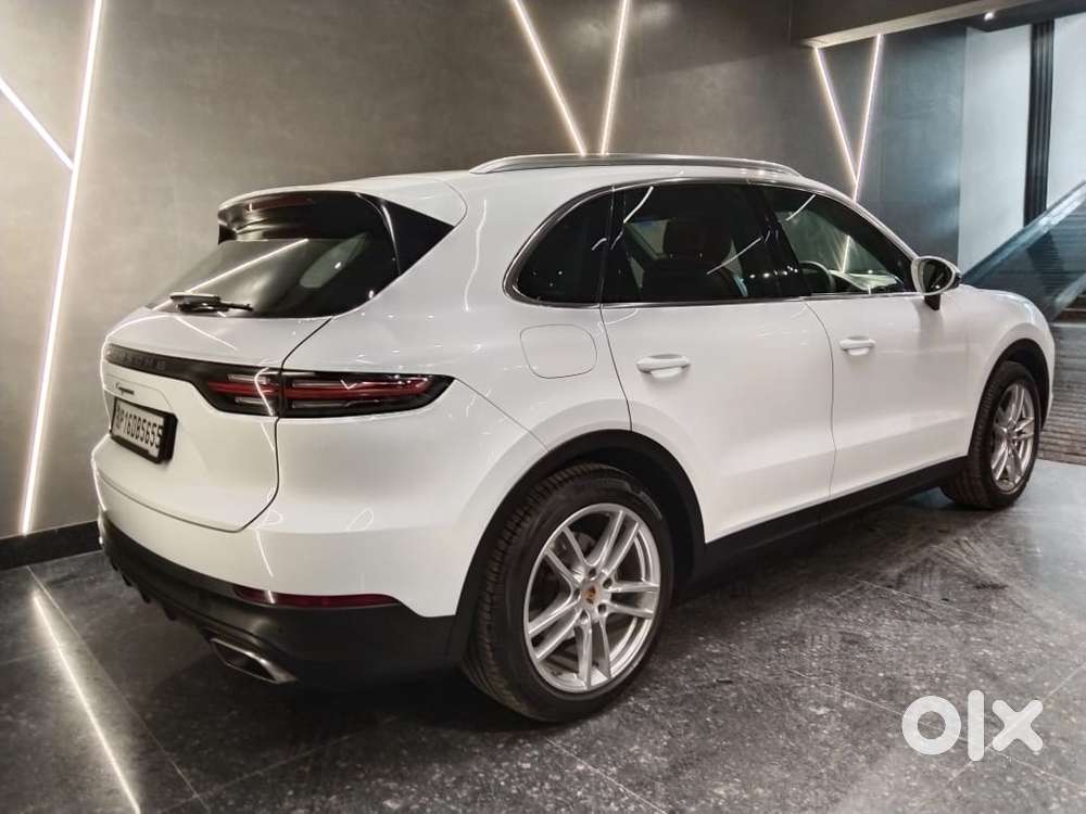 Porsche Cayenne Base, 2022, Petrol