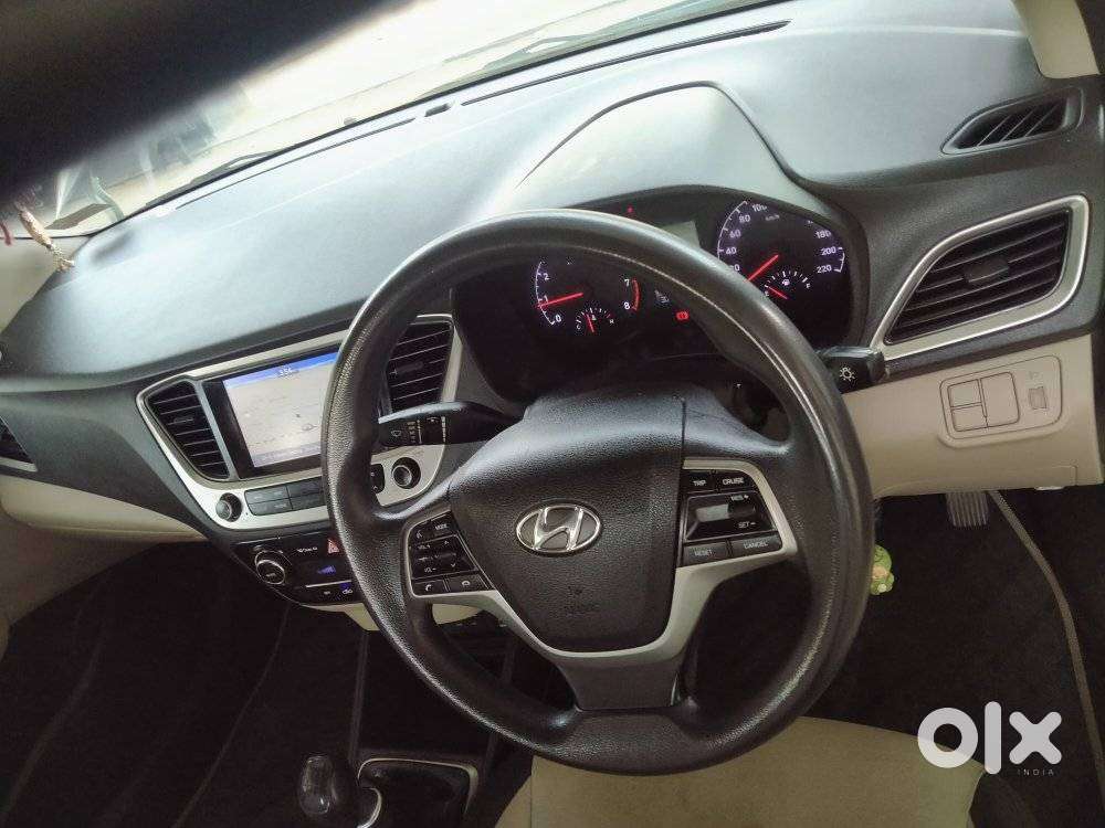 Hyundai Verna 1.6 Vtvt Sx, 2018, Petrol