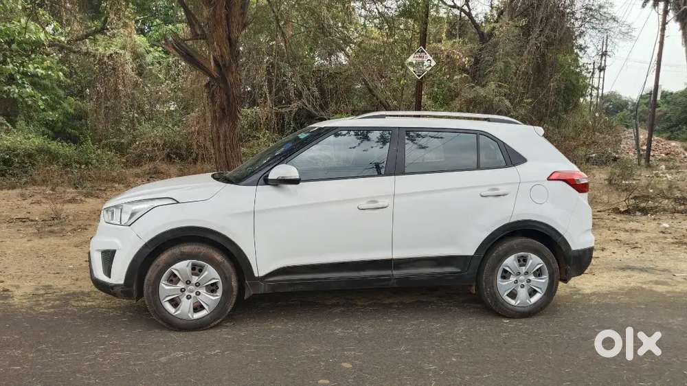 Hyundai Creta 2016 Model Petrol  1st Owner