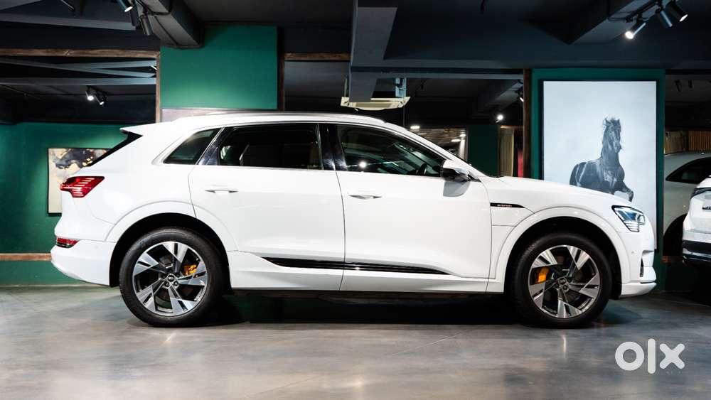 Audi E-tron 55, 2021, Electric