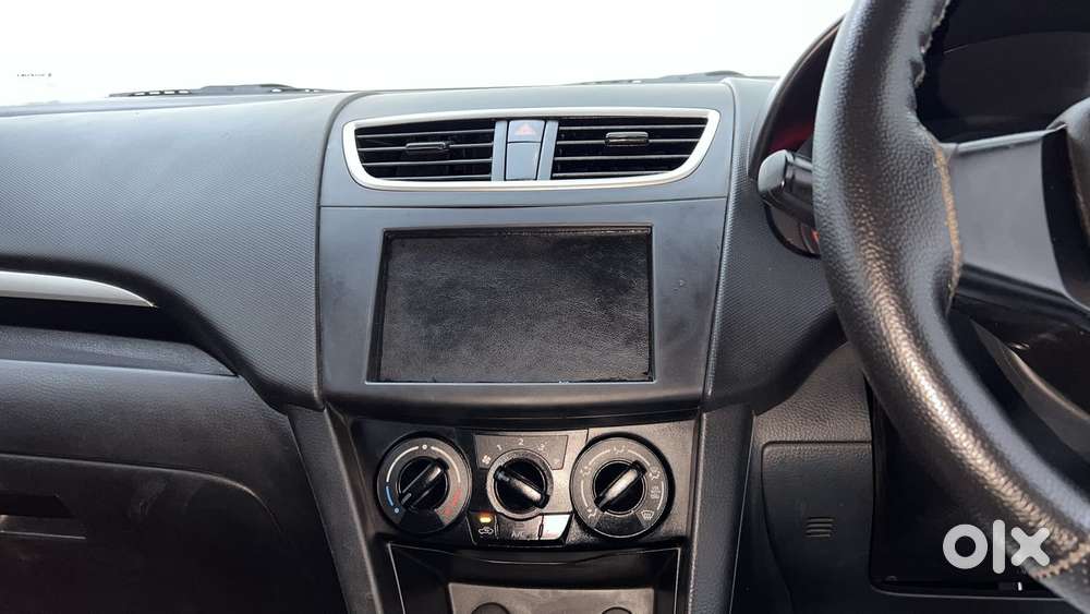 Maruti Suzuki Swift 1.2 Lxi (o), 2017, Petrol