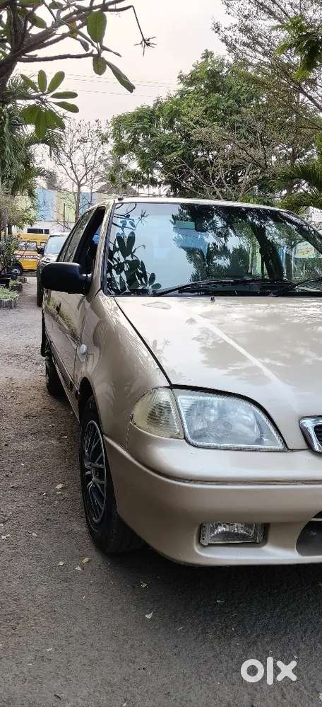 Maruti Suzuki Esteem 2000