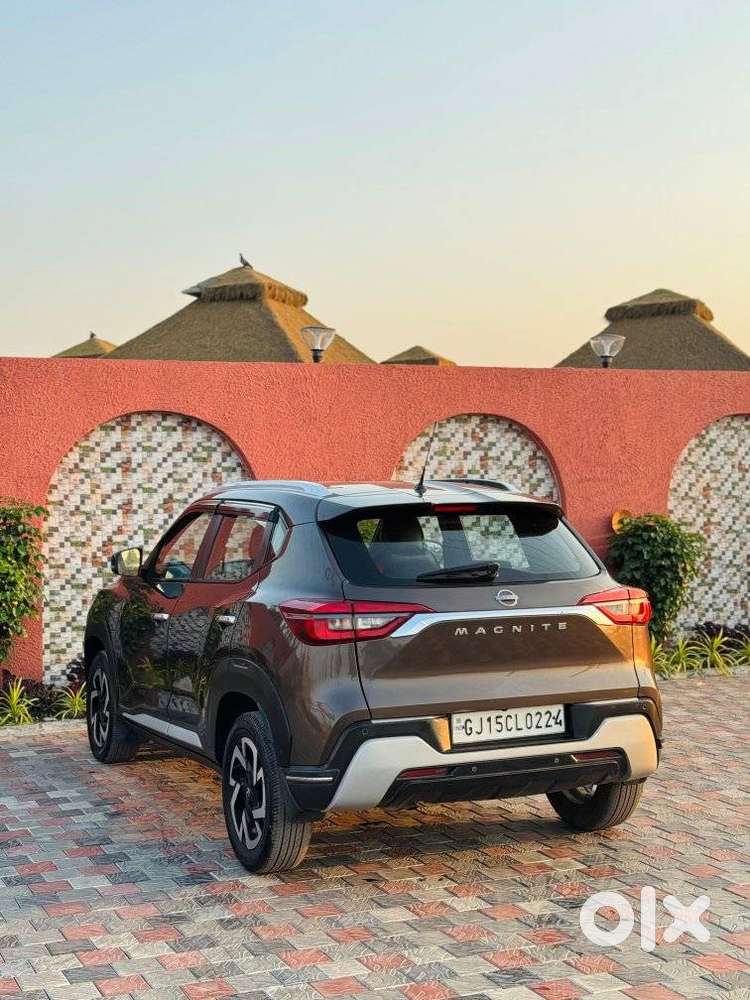 Nissan Magnite 1.0 Xv, 2021, Petrol