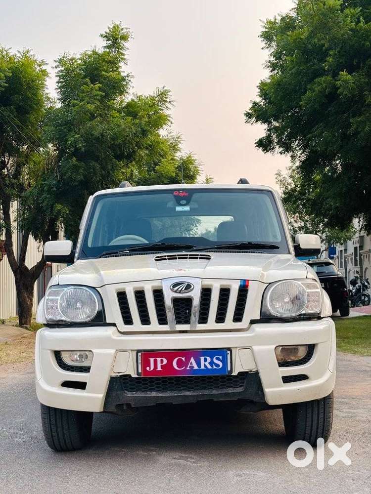 Mahindra Scorpio Vlx At 2.2 Mhawk Bsiii, 2013, Diesel