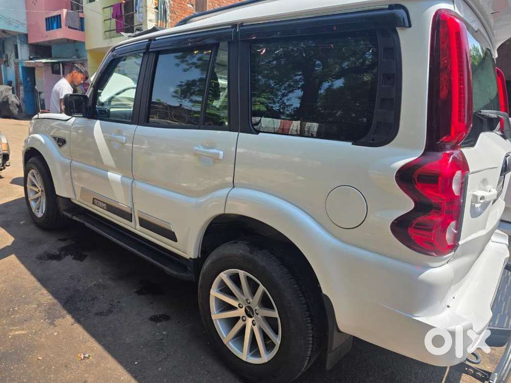 Mahindra Scorpio 2024 Diesel Well Maintained