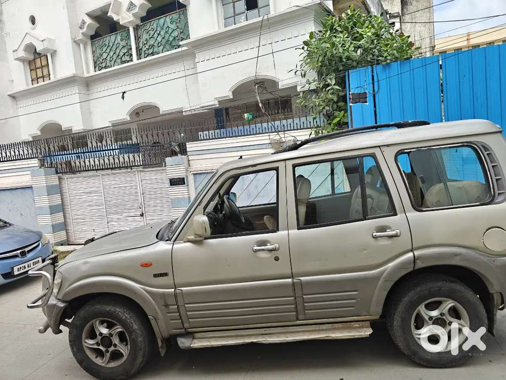 Mahindra Scorpio Diesel 2005