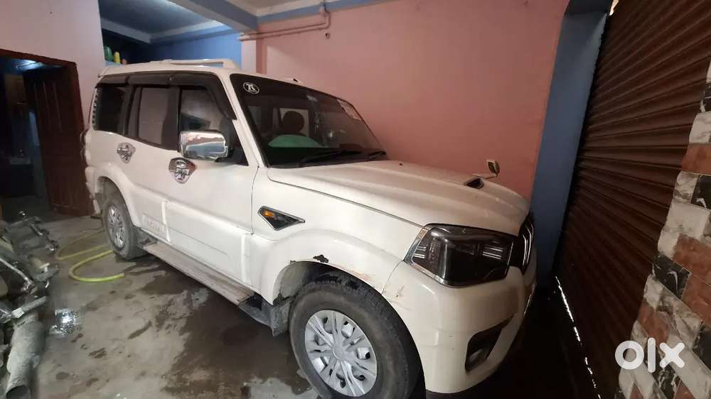 Mahindra Scorpio S2