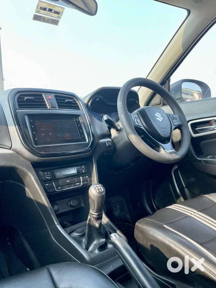 Maruti Suzuki Brezza Zxi S-cng, 2022, Petrol