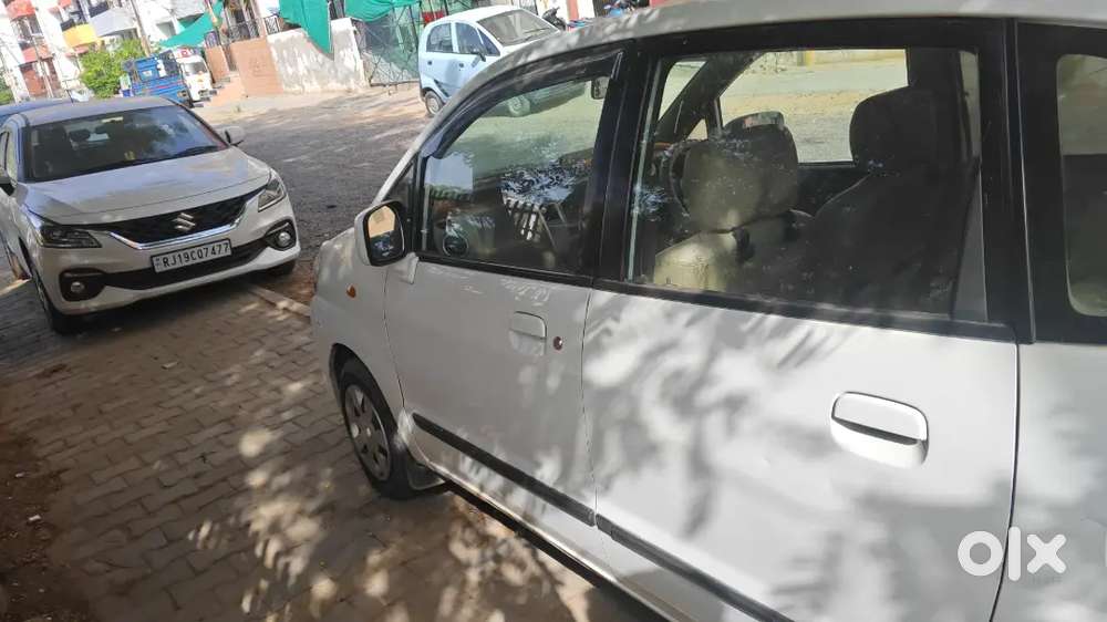 Maruti Suzuki Zen Estilo 2011 Third Owner