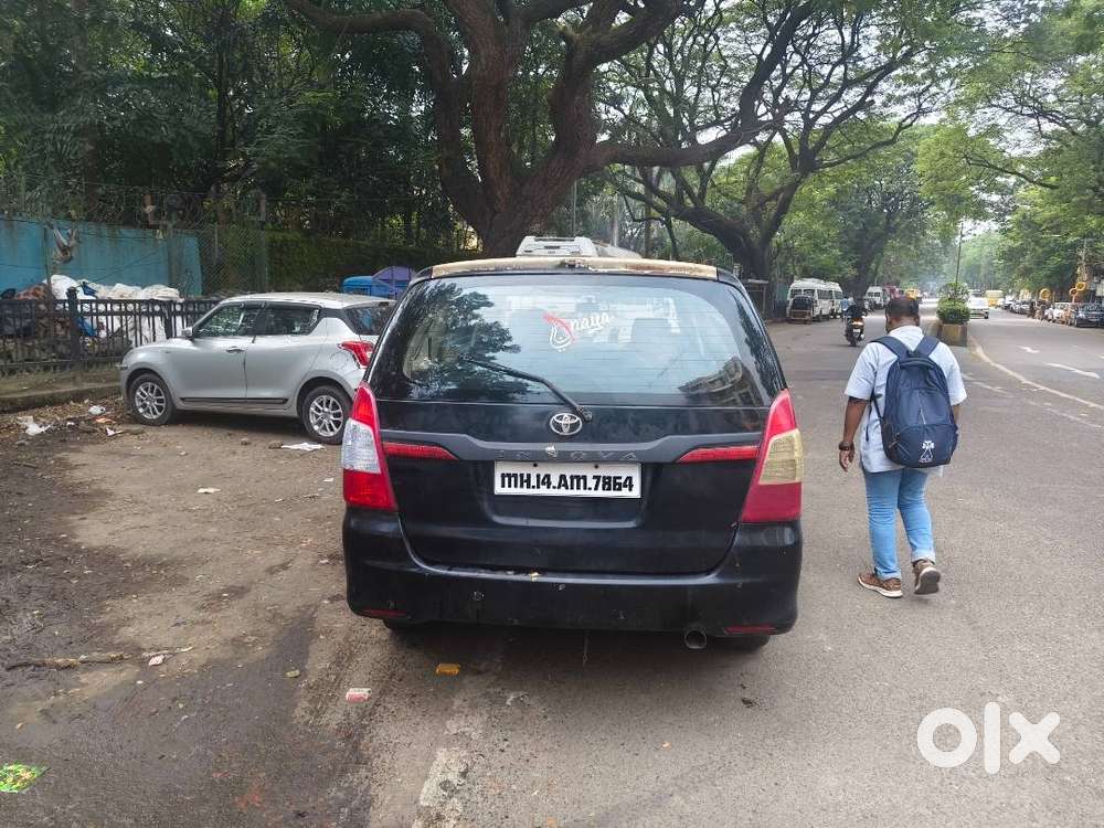 Toyota Innova 2005 Petrol Cng Well Maintained Vip Number 7864