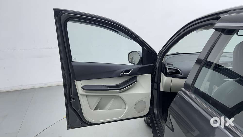 Tata Tiago Xza Plus, 2022, Petrol