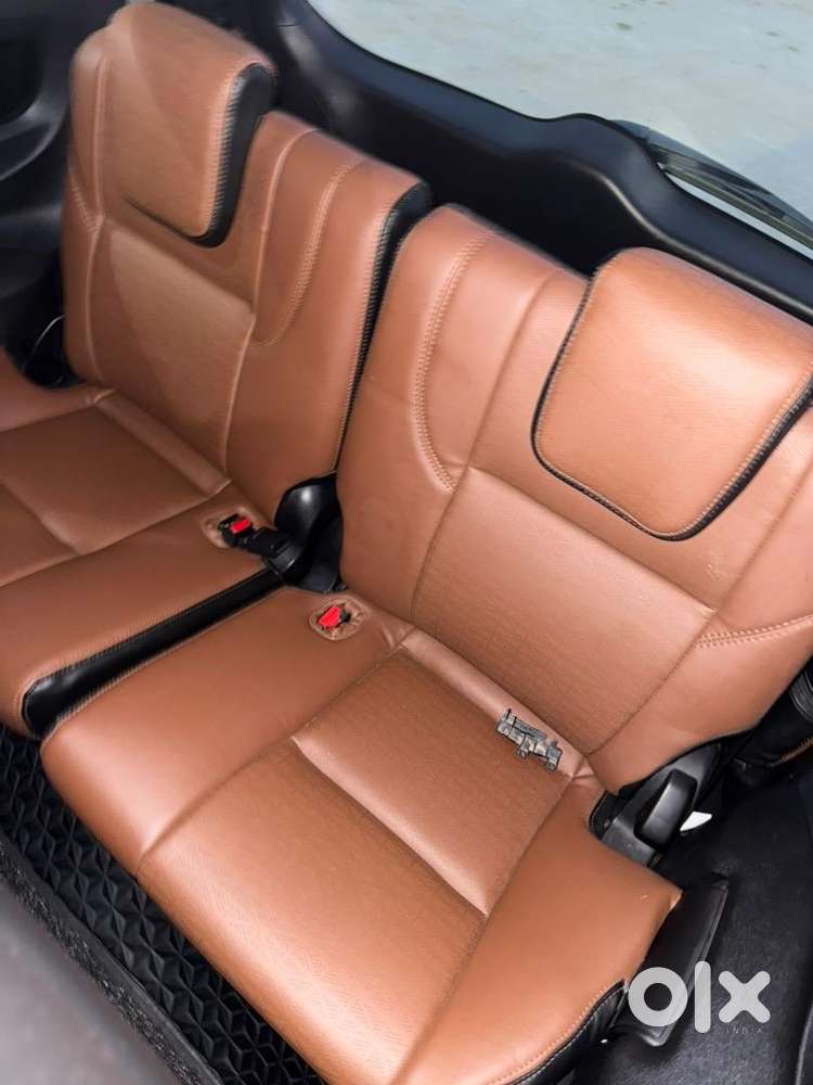 Toyota Innova Crysta Registered 2024 Model 2023 Diesel 32000 Km Driven