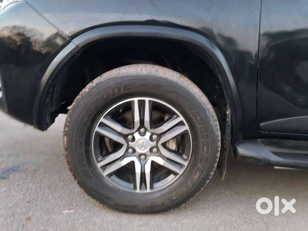 Toyota Fortuner 4x2 Mt 2.8 Diesel, 2021, Diesel