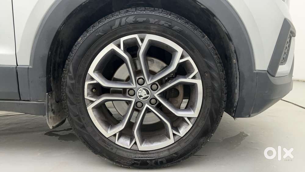 Skoda Kushaq 1.5 Tsi Style, 2021, Petrol