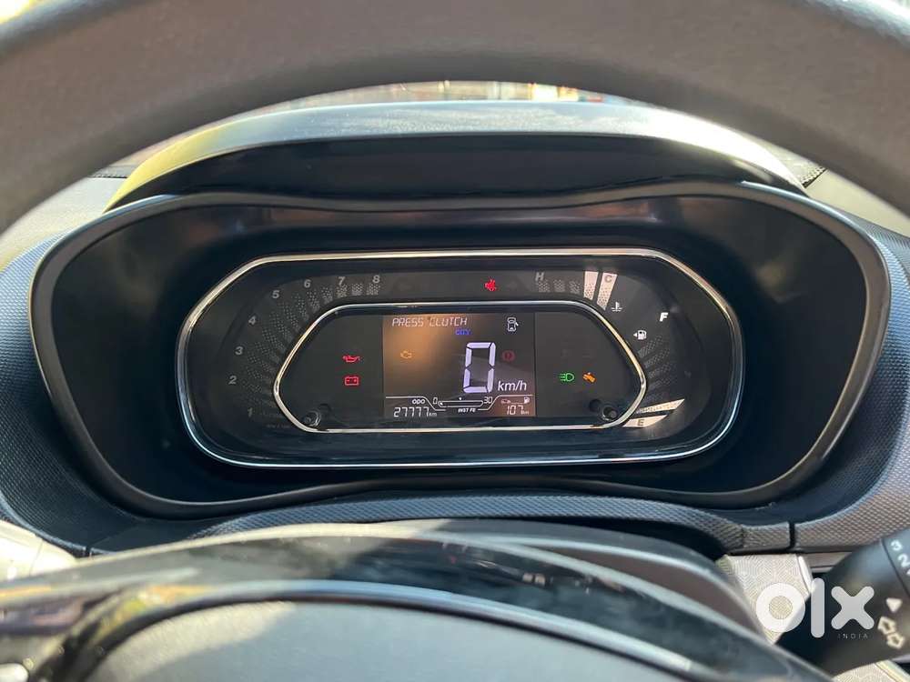 Tata Nexon 1.2 Revotron Xz Plus, 2022, Petrol