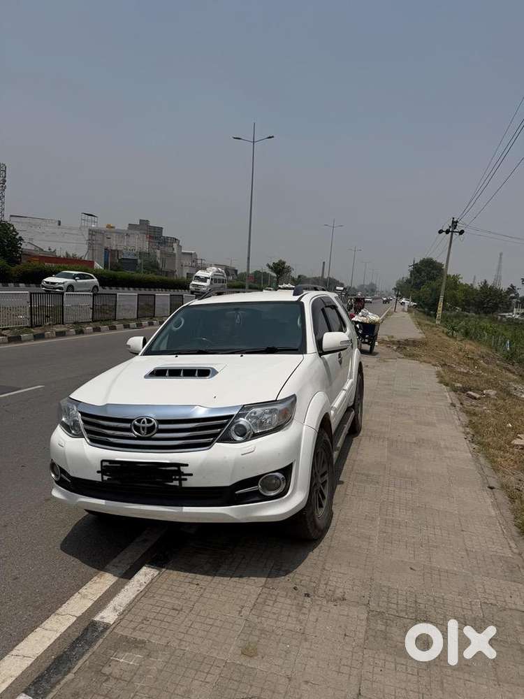 Toyota Fortuner 2016 Diesel Well Maintained