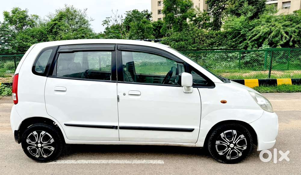 Maruti Suzuki Zen Estilo Vxi Bsiv, 2011, Petrol