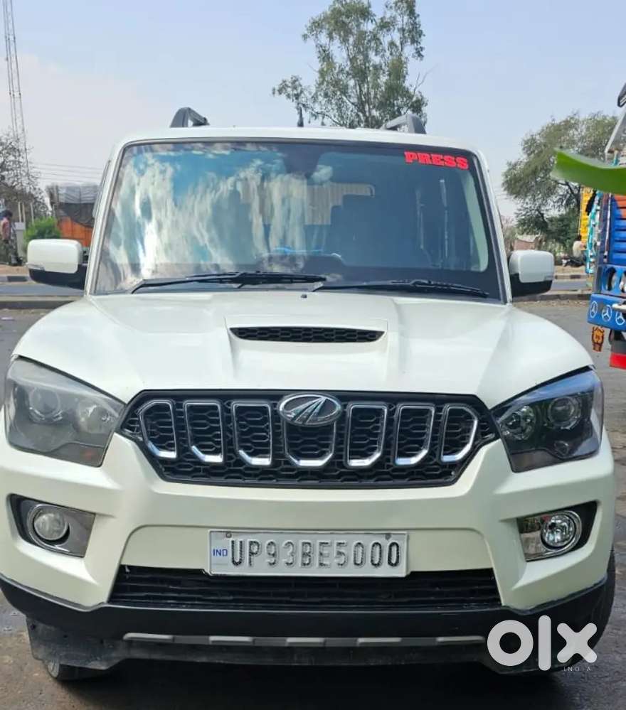 Mahindra Scorpios11