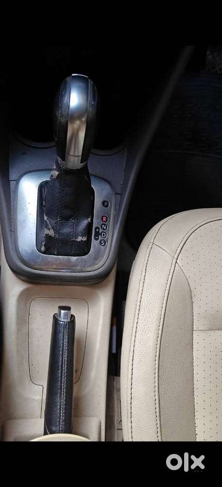 Volkswagen Vento 2010-2013 Petrol Highline At, 2013, Petrol