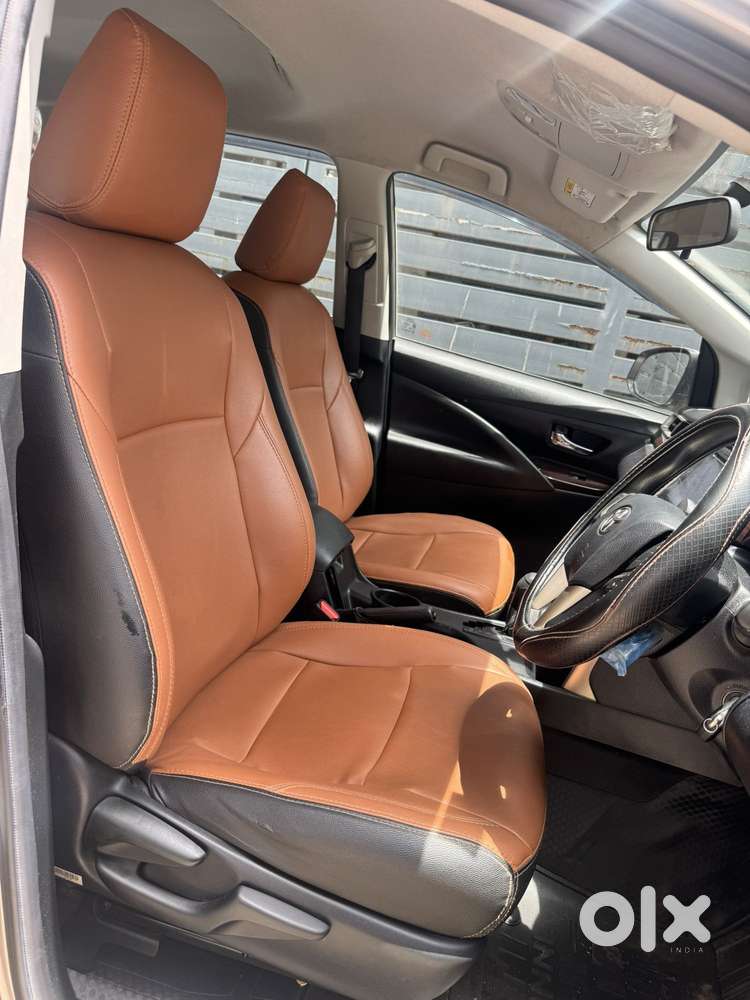 Toyota Innova Crysta 2.8 Gx At 8s, 2019, Diesel