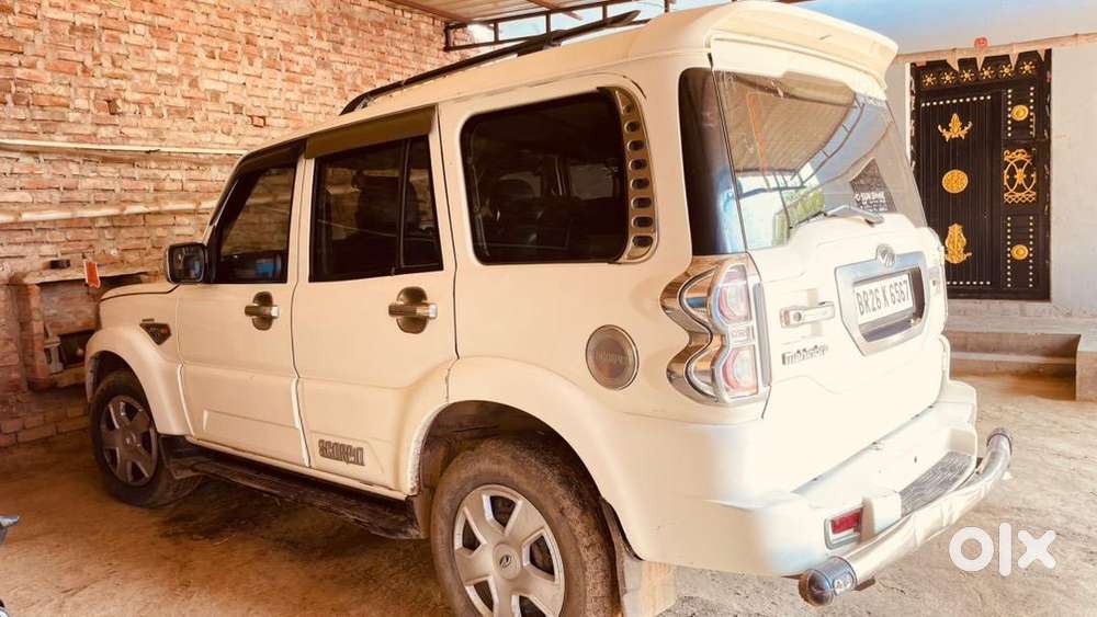 Mahindra Scorpio 2017