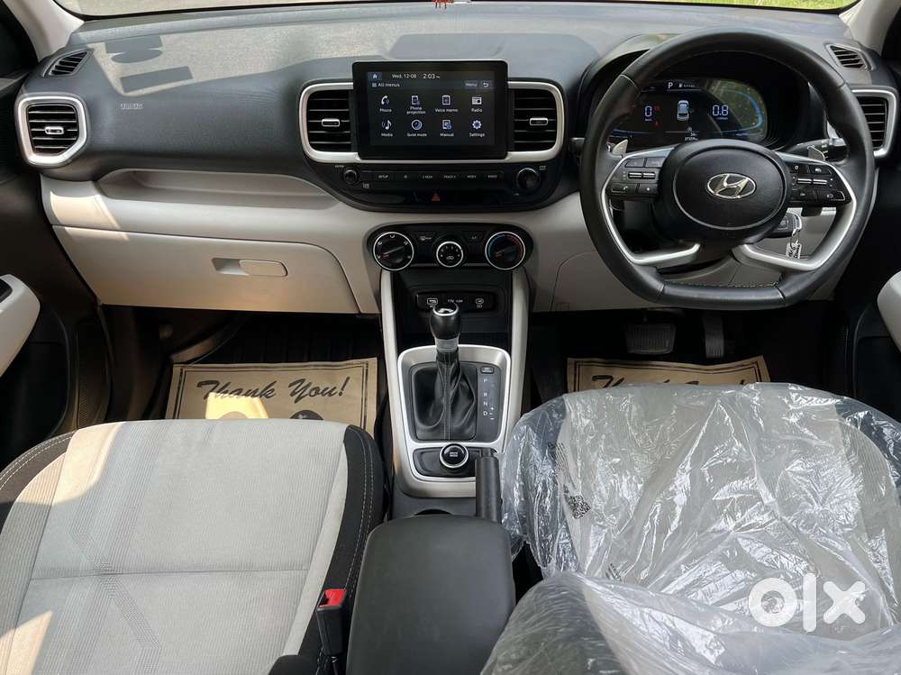 Hyundai Venue 1.0 S (o) Turbo Dct, 2023, Petrol