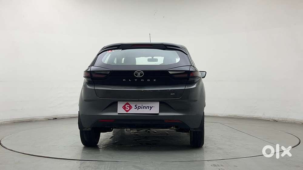 Tata Altroz 1.2 Xma Plus, 2023, Petrol