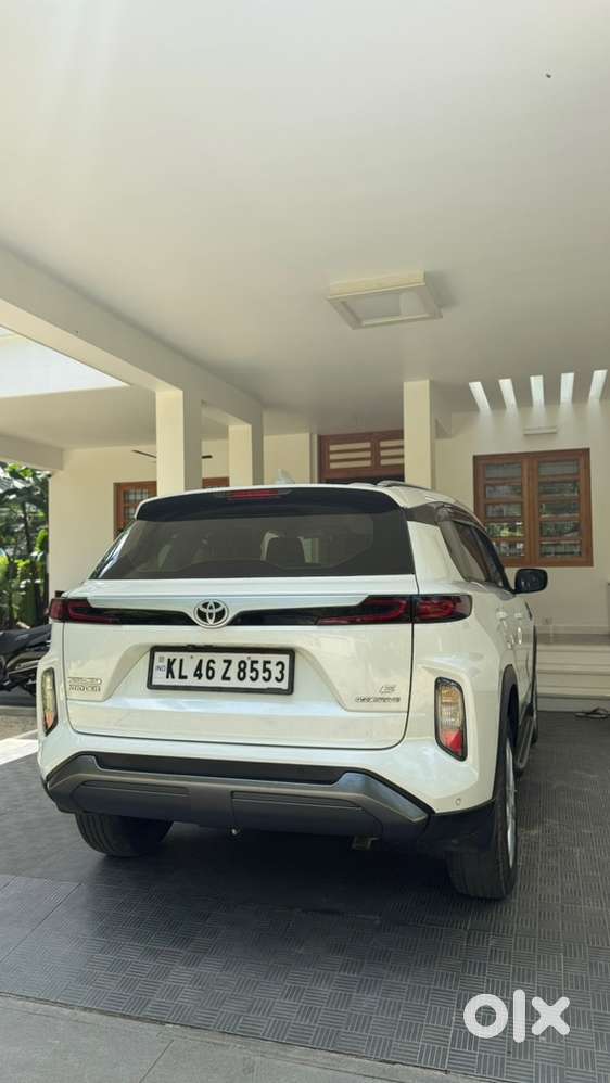 Toyota Urban Cruiser 2024 Petrol Manual