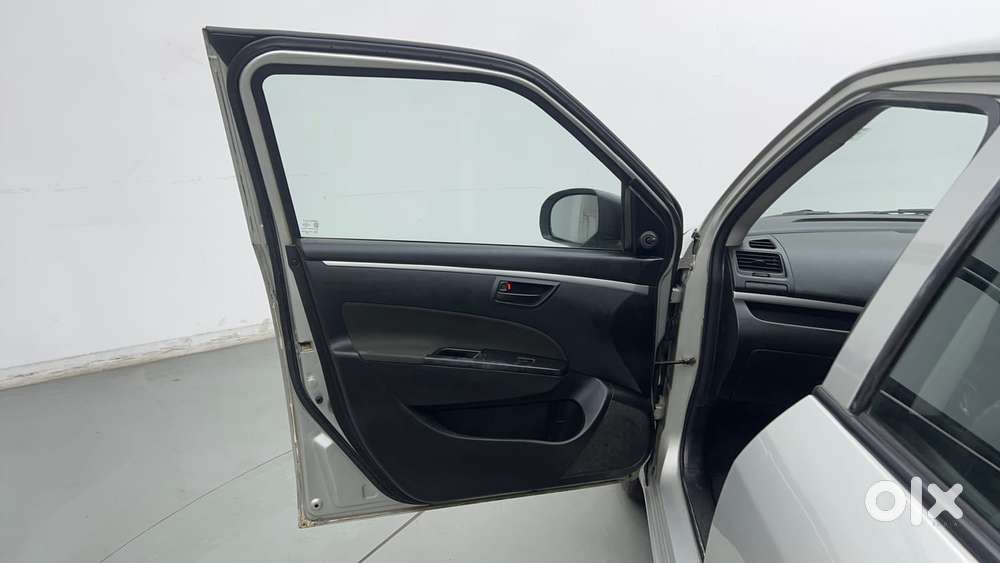 Maruti Suzuki Swift 1.2 Lxi (o), 2015, Petrol