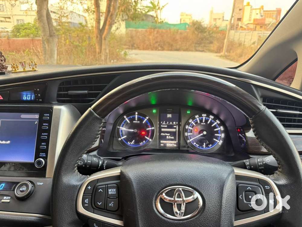 Toyota Innova Crysta 2022 Diesel Well Maintained