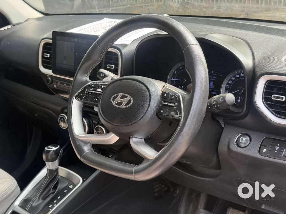 Hyundai Venue 1.0 Sx (o) Turbo Dct, 2022, Petrol