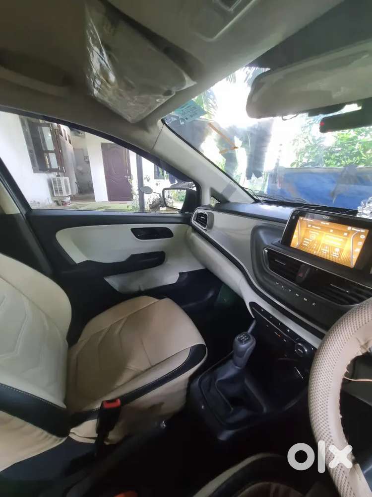 Tata Altroz 2023 Petrol 4465 Km Driven