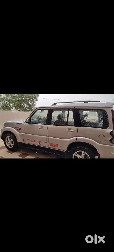 Mahindra Scorpio S10 2015 Diesel Good Condition