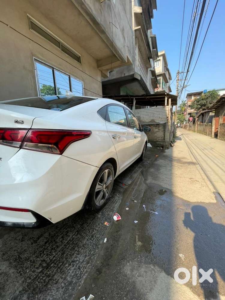 Hyundai Verna 2018 Petrol 20000 Km Driven Well Maintained.