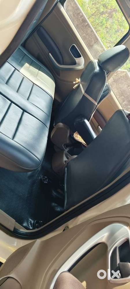 Mahindra Tuv 300 Mhawk100 T8, 2015, Diesel