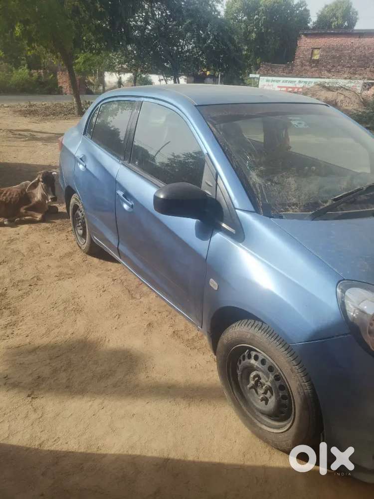 Honda Amaze 2013