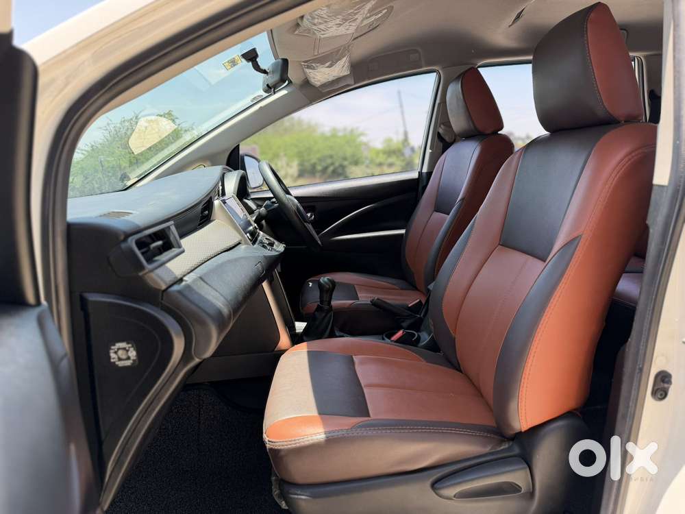 Toyota Innova Crysta 2.4 G Mt, 2022, Diesel