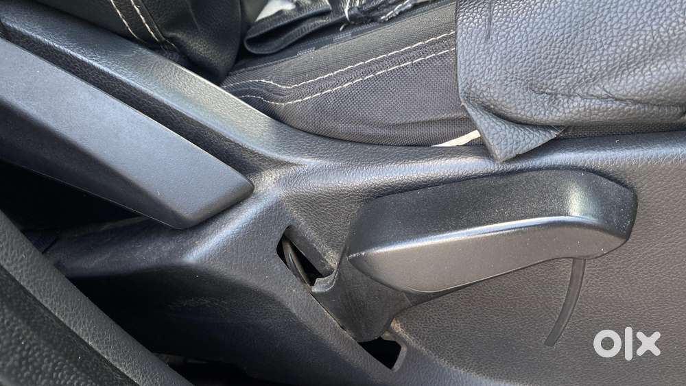 Ford Figo Petrol Titanium, 2020, Petrol