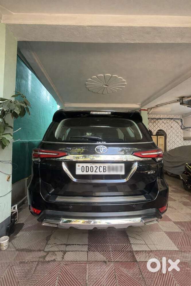 Toyota Fortuner 2022 Diesel Well Maintained