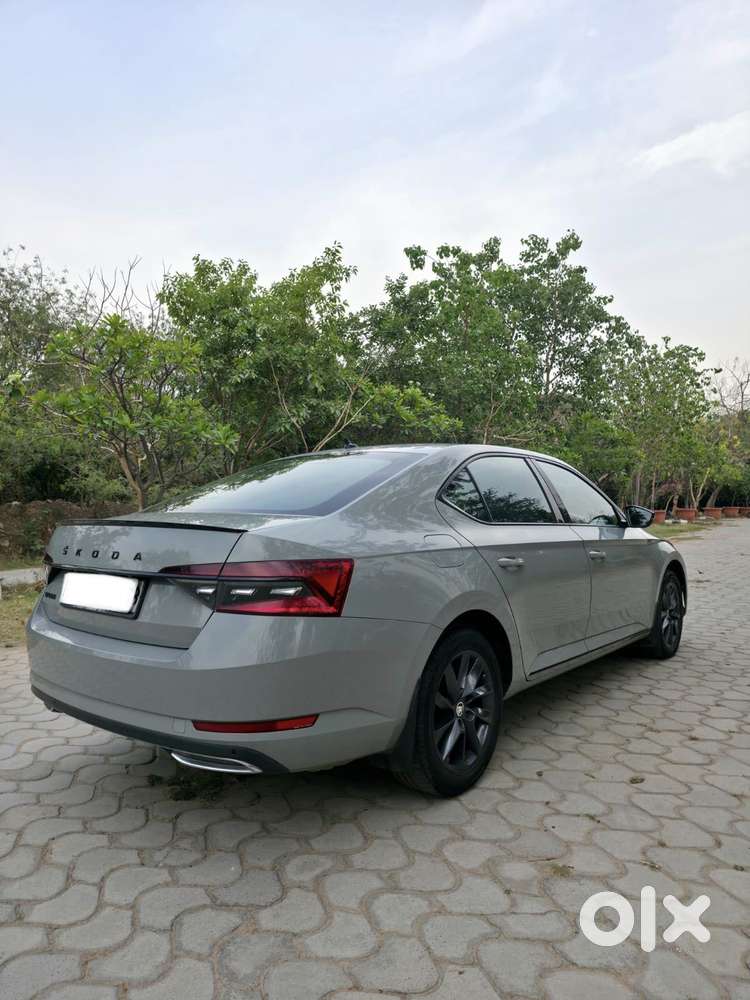 Skoda Superb 2.0 Sportline Tsi At, 2023, Petrol