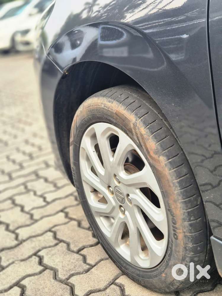 Maruti Suzuki Baleno Zeta, 2022, Petrol