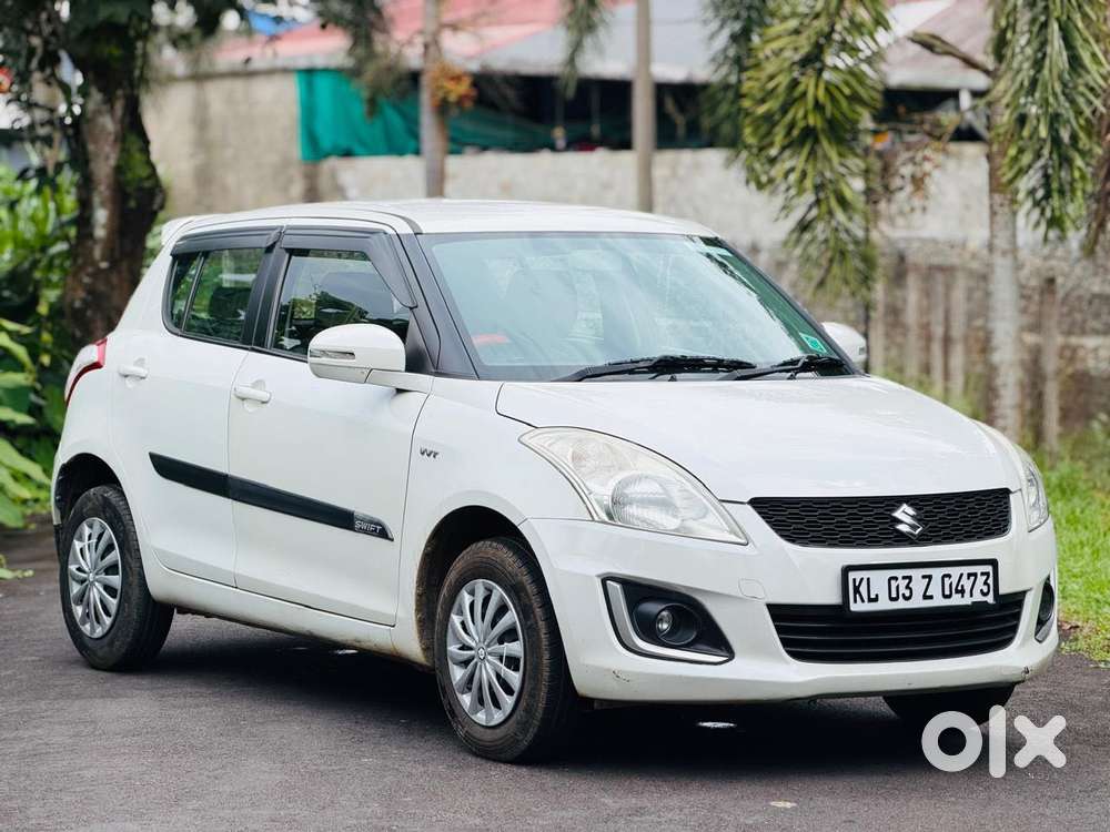 Maruti Suzuki Swift Vxi 1.2 Abs Bs-iv, 2015, Petrol