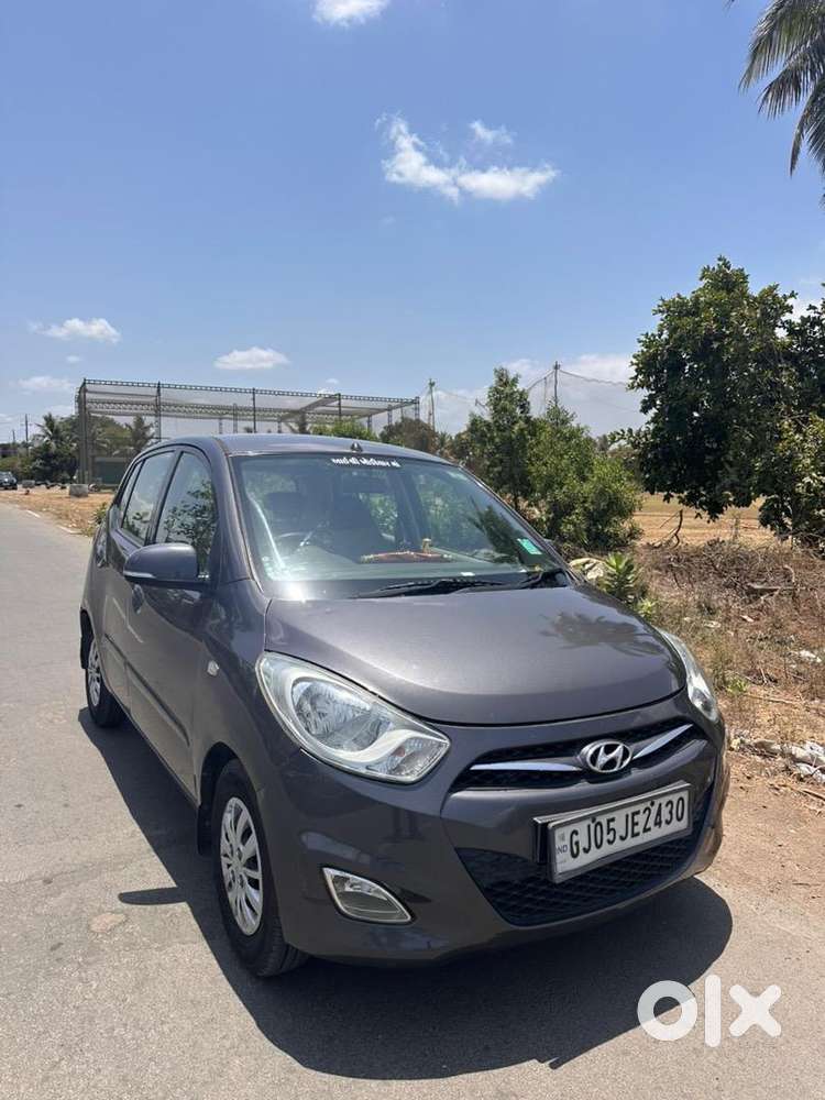 Hyundai Car Manual 2013