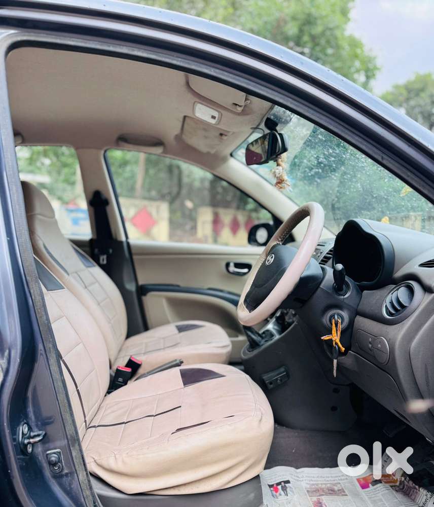 Hyundai I10 Sportz, 2014, Petrol