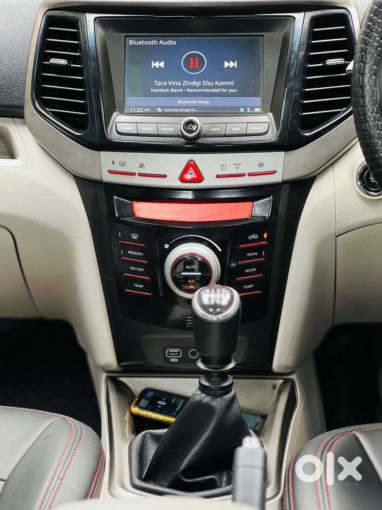 Mahindra Xuv300 W8 Diesel, 2022, Diesel