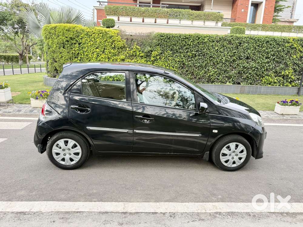 Honda Brio S (o) Mt, 2013, Petrol