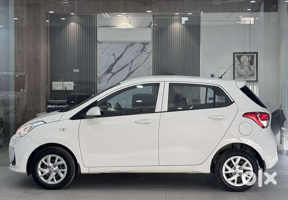 Hyundai Grand I10 Sportz Edition, 2017, Petrol