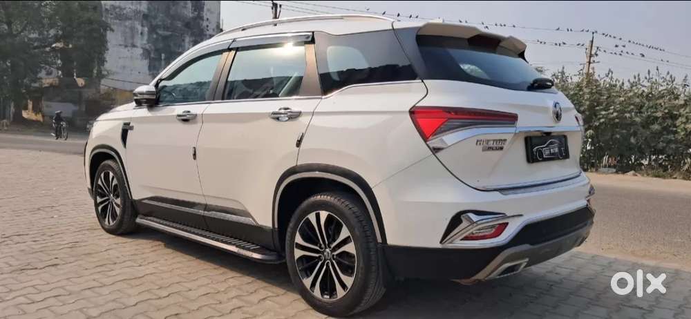 Mg Hector Plus 1.5 Sharp Turbo Cvt 6 Str, 2022, Petrol