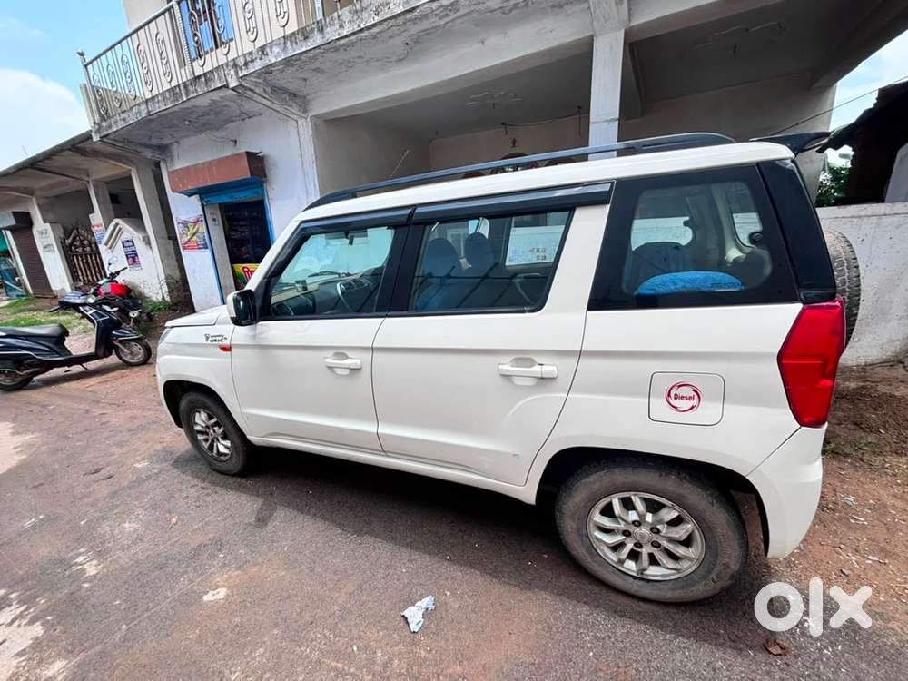 Mahindra Tuv 300 2018 Diesel Car